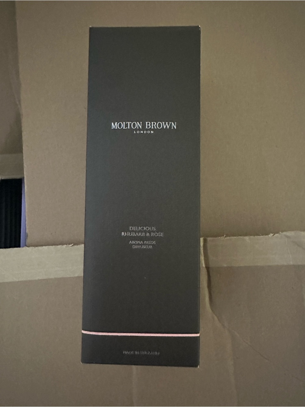 Molton Brown Delicious Rhubarb Rose Aroma Reeds DIFFUSER 5 Fl. Oz. NEW